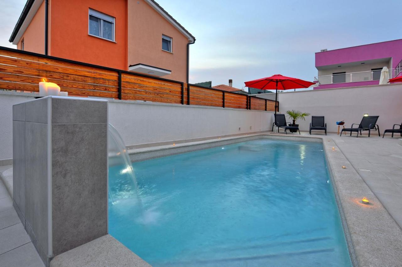 Villa With Private Pool In Village Jadreski PUY 외부 사진