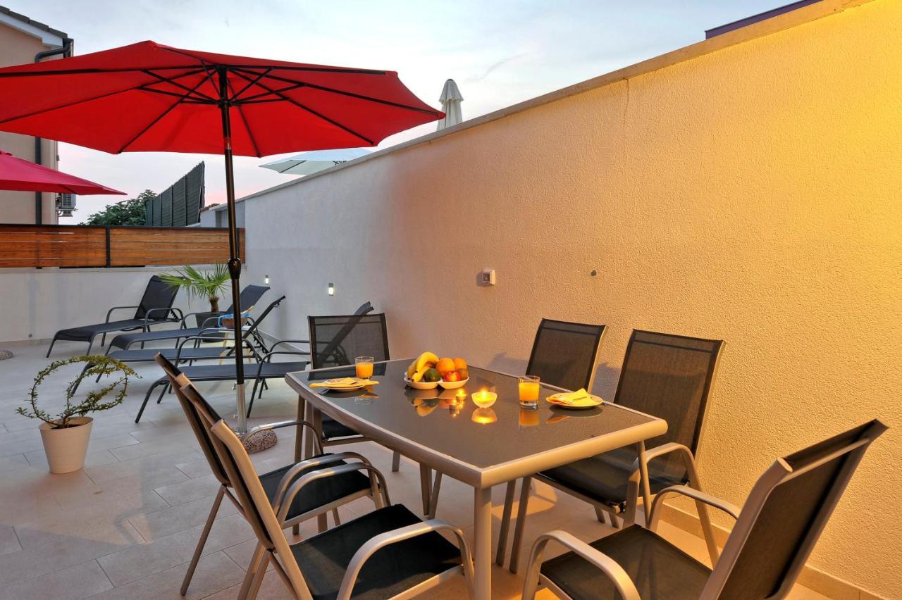Villa With Private Pool In Village Jadreski PUY 외부 사진