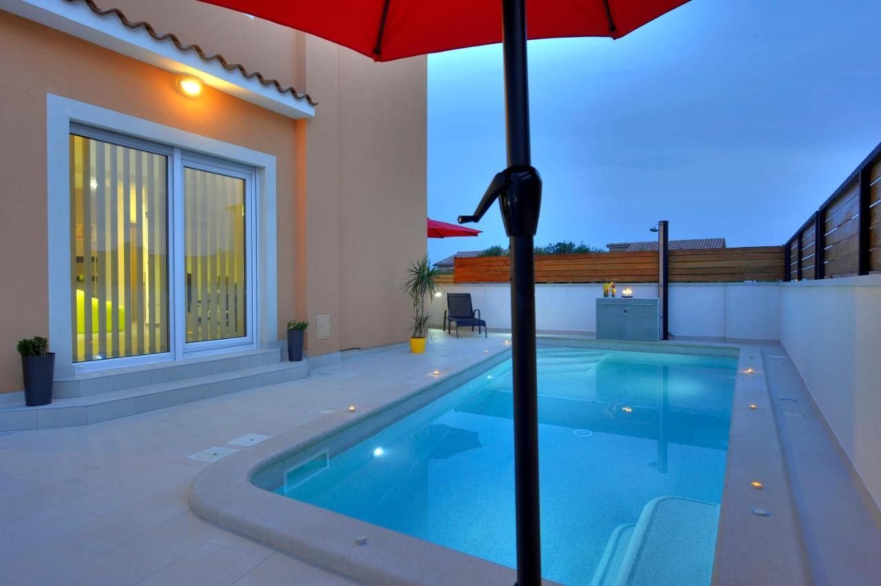 Villa With Private Pool In Village Jadreski PUY 외부 사진
