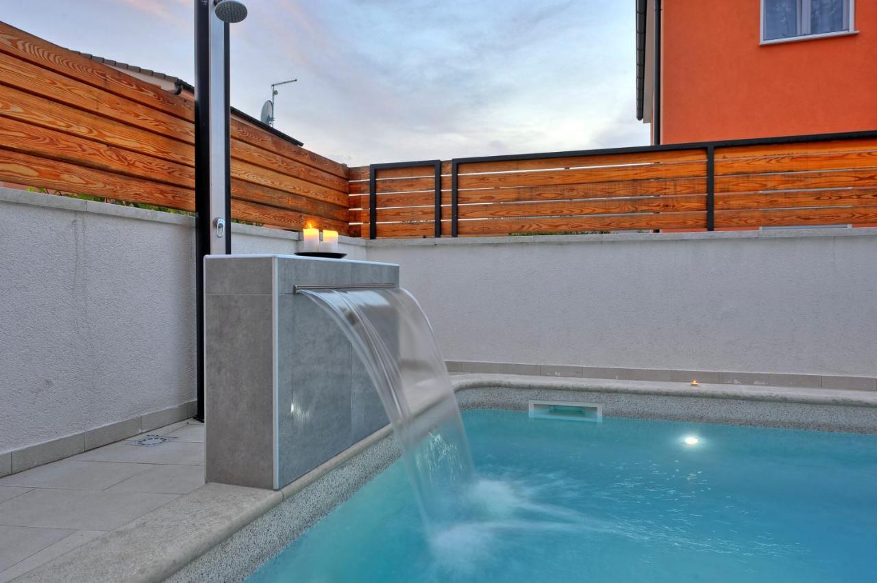Villa With Private Pool In Village Jadreski PUY 외부 사진