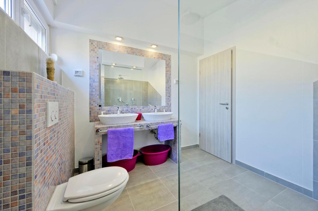 Villa With Private Pool In Village Jadreski PUY 외부 사진