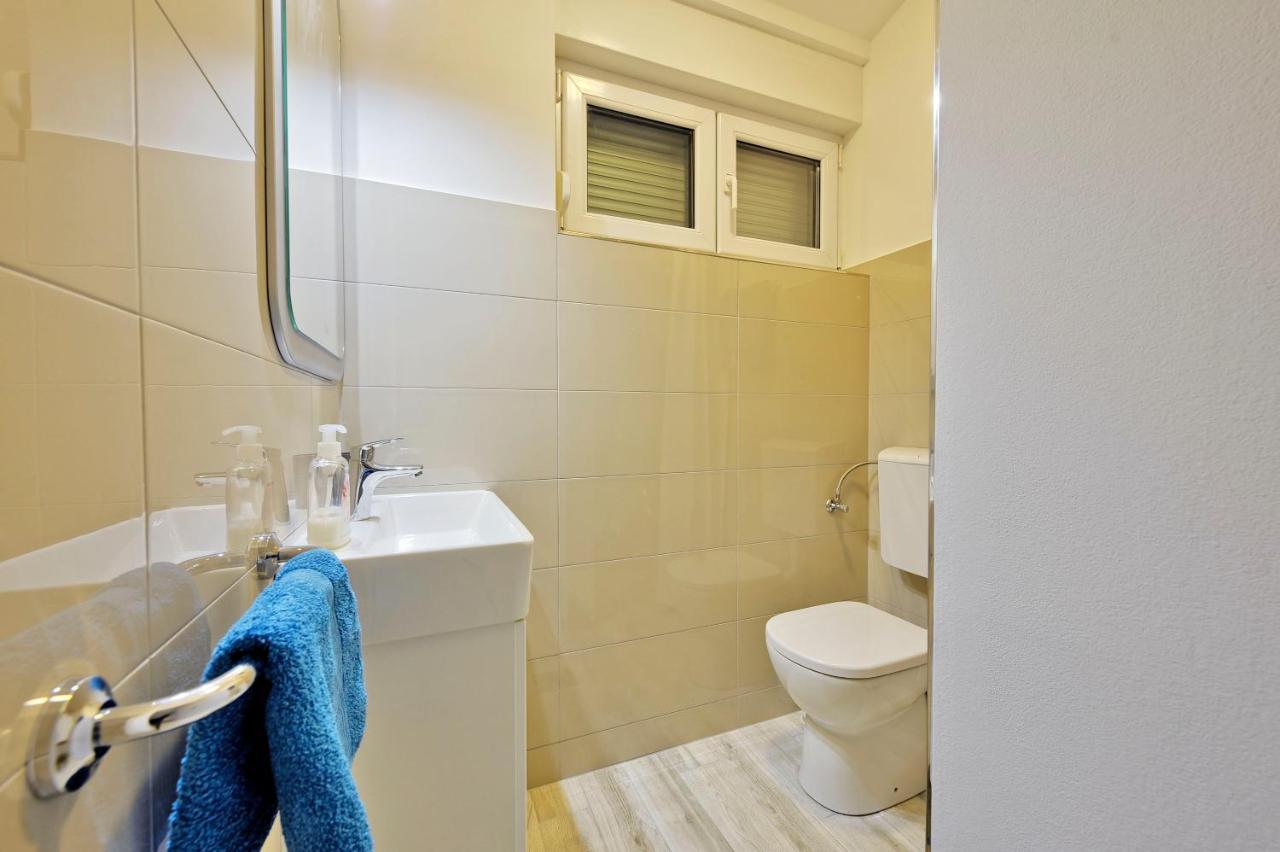Villa With Private Pool In Village Jadreski PUY 외부 사진